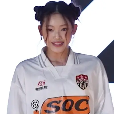 Evellia Woo Ruiz (이벨리아 우 루이스)