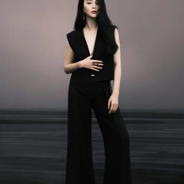 Fan Zhe Yi (范哲逸)