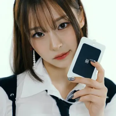 Murakami Hana (村上はな/ムラカミハナ)