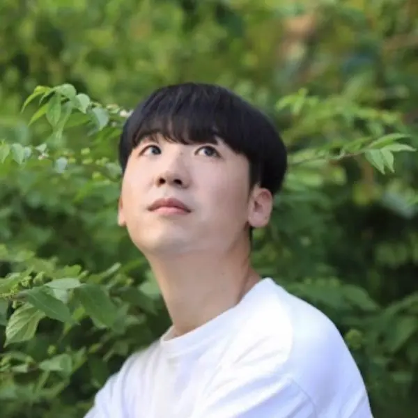 Seo Dahyun (서다현 / ソ・ダヒョン / 徐多賢)