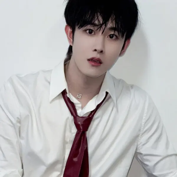 Tian Yi Chen (田翌臣)